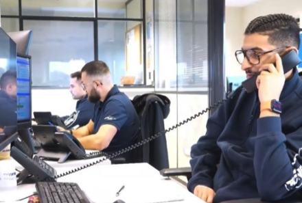 Abdou au travail chez Ageneau Group